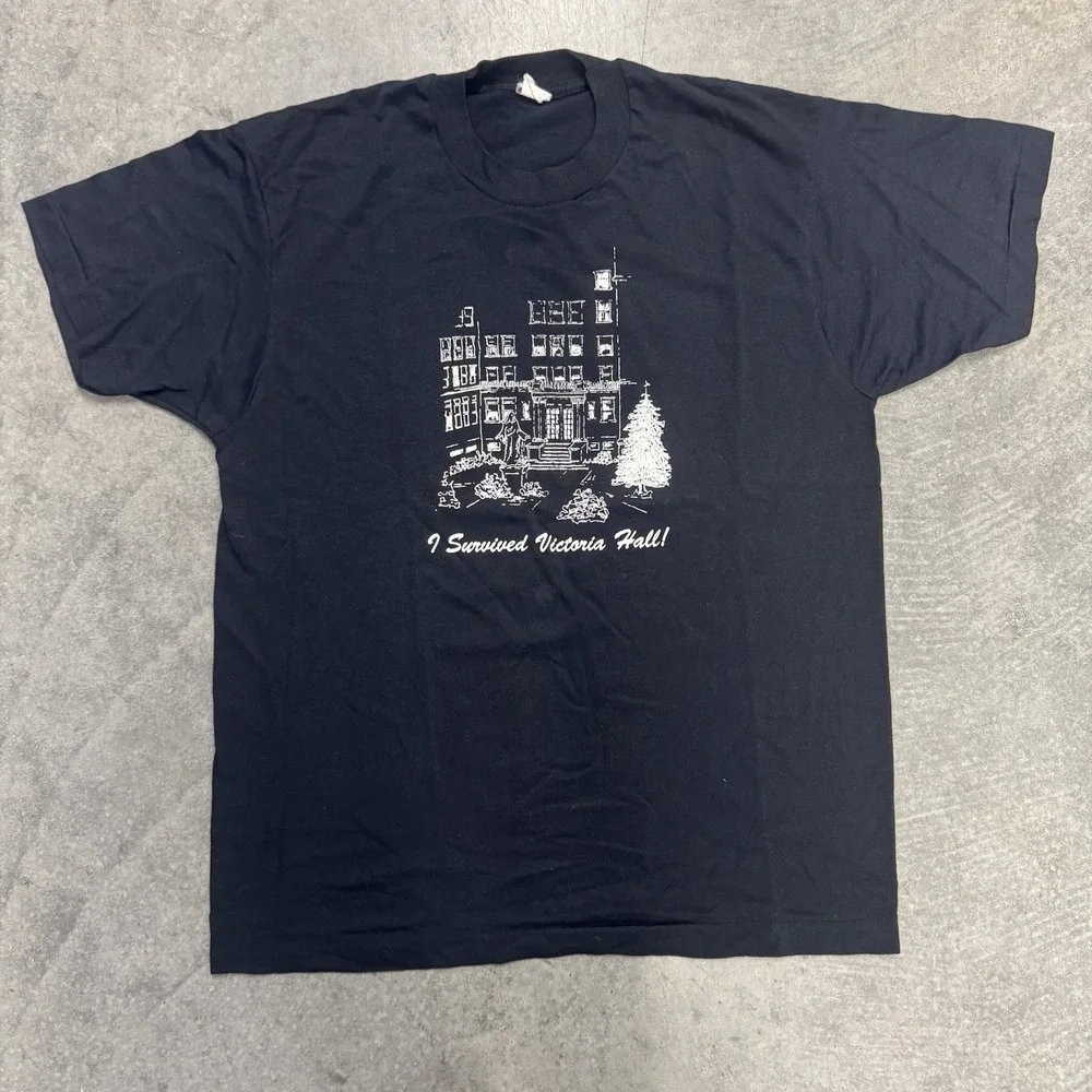 VTG 80s Victoria Hall T-Shirt I Survived Haunted House Black Short Sleeve Fall L